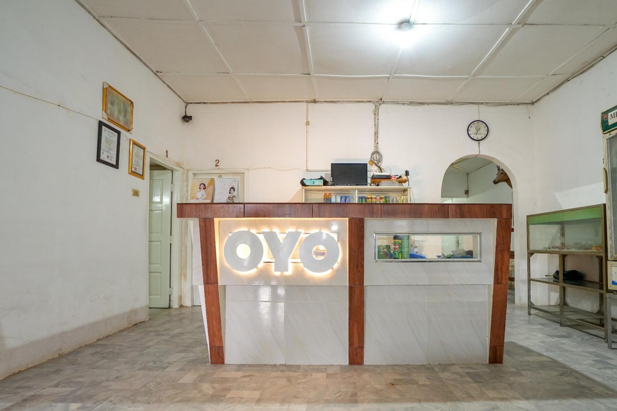 Super Oyo 1868 Penginapan Sekip Palembang Exterior photo