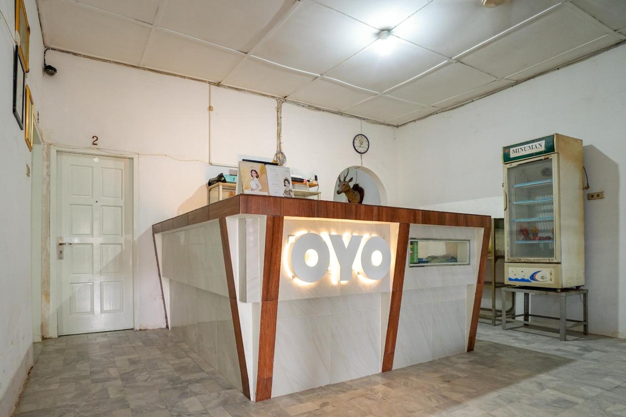 Super Oyo 1868 Penginapan Sekip Palembang Exterior photo
